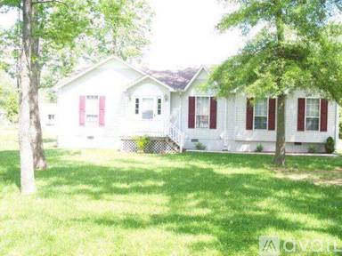 Main picture of 1225 Circle Dr