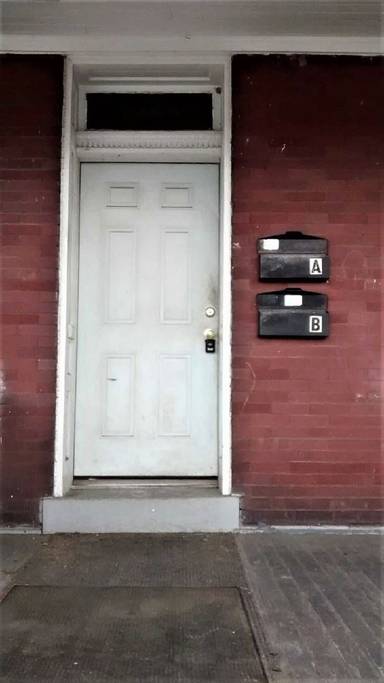 Main picture of 1502 State St
