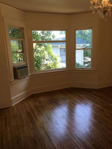 Main picture of 6728 Friends Ave