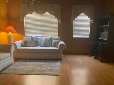 Main picture of 8113 Laguna Brook Way