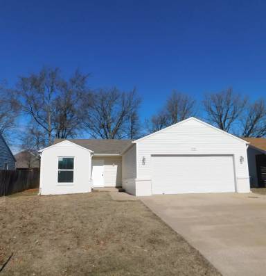 Main picture of 2909 NE 16th St