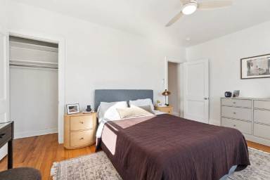 Main picture of 10 Montgomery Ave Apartments