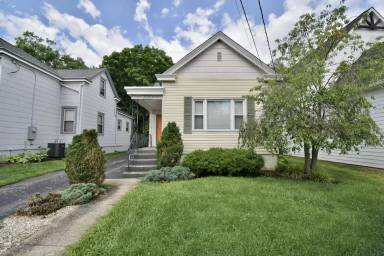 Main picture of 3829 Mount Vernon Ave