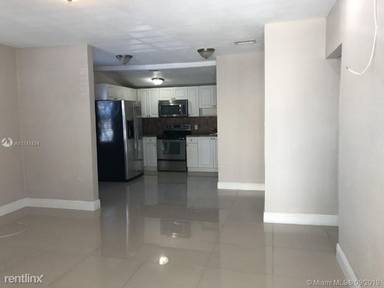 Main picture of 360 NW 95th St