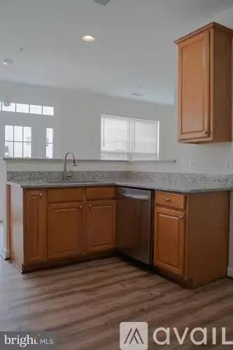 Main picture of 13539 Davinci Ln