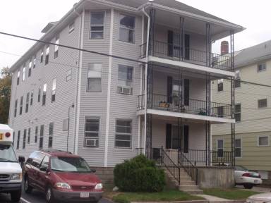 Main picture of 706 Front St