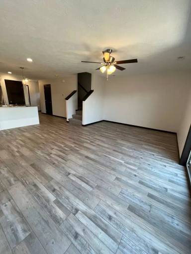 Main picture of 9562 W Dolores Dr