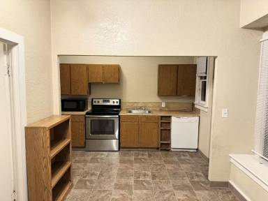 Main picture of 624 13th Ave S