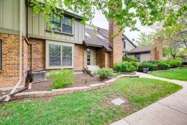 Main picture of 8017 E Phillips Cir