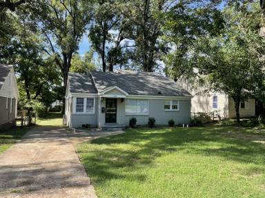 Main picture of 3461 Douglass Ave