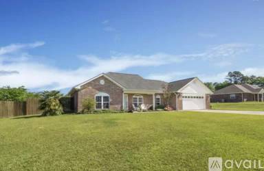 Main picture of 109 Antler Cir