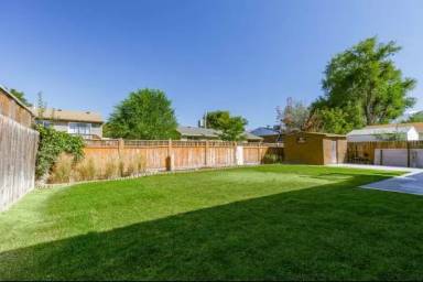 Main picture of 259 E Tj Dr