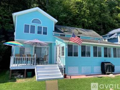 Main picture of 1191 Taughannock Blvd