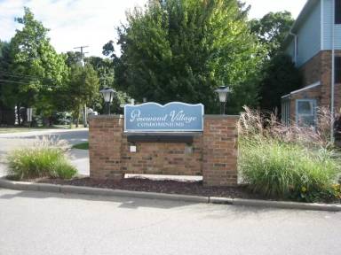 Main picture of 212 Pinewood Dr