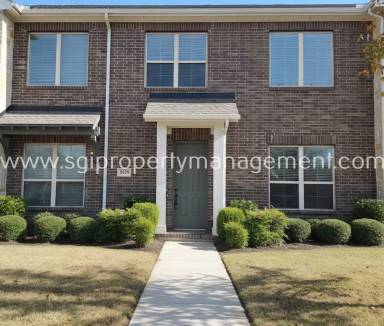Main picture of 5829 Boulder Way