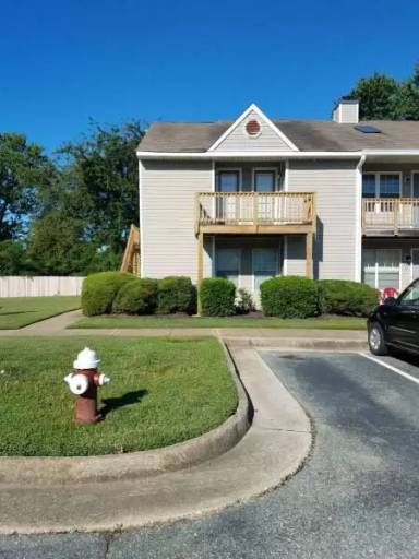 Main picture of 241 Lantana Ln