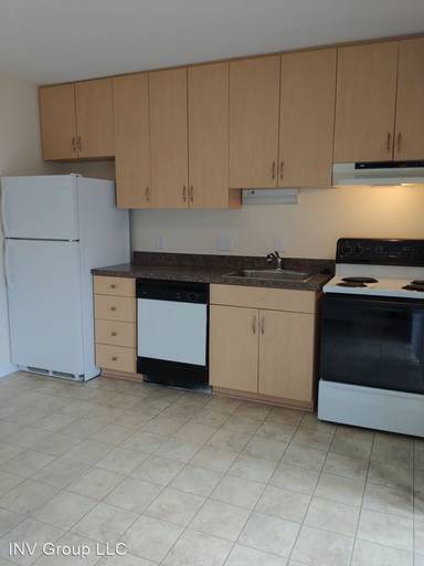 Main picture of Hollymead Square Townhouses