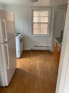 Main picture of 21 Nevins St