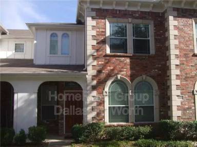 Main picture of 164 Leonard St