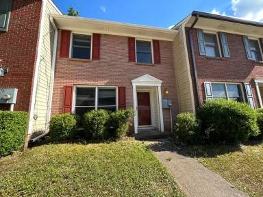 Main picture of 5225 Falling Creek Ln