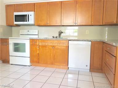 Main picture of 3244 SW 23rd St