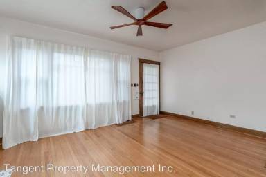 Main picture of 4825 SE 65th Ave