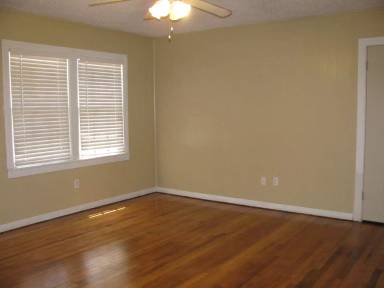 Main picture of 3206 33rd St