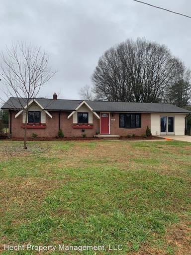 Main picture of 5231 Hall St