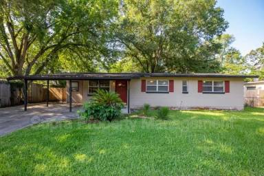 Main picture of 6722 Frye Ave S