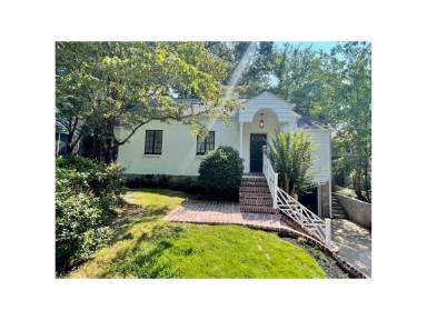 Main picture of 477 Princeton Way NE