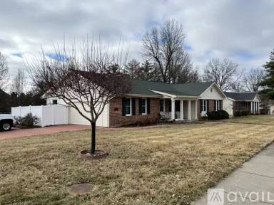 Main picture of 15014 Ridge Lake Dr