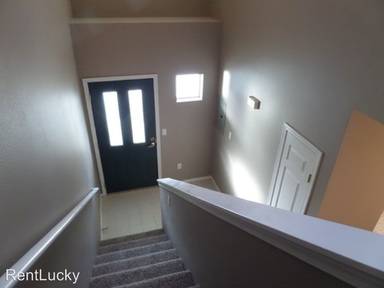 Main picture of 31900 104th Ave SE