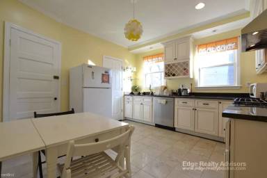 Main picture of 35 Palmer St