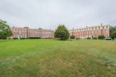 Main picture of 3 Ricker Park