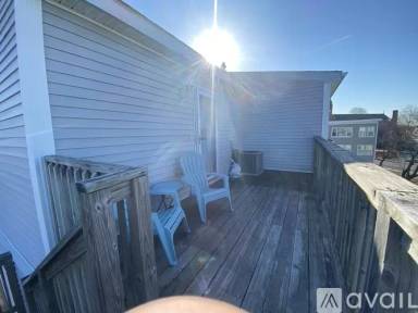 Main picture of 43 Buttonwood St