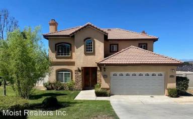 Main picture of 12432 Fremont St