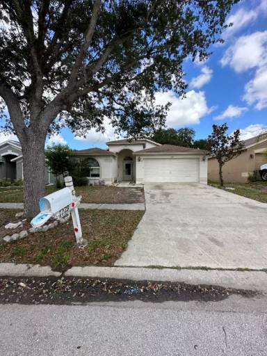 Main picture of 1229 Dragon Head Dr