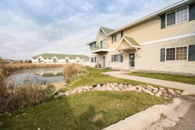 Main picture of Country Place Apartments
