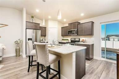 Main picture of 2345 Gleneagles Blvd