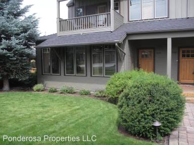 Main picture of 570 W Jefferson Ave