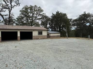 Main picture of 5251 Tiller Trail Hwy