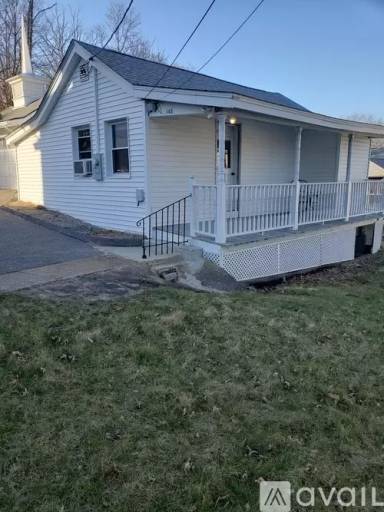 Main picture of 143 Prospect St