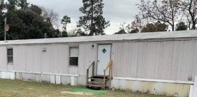 Main picture of 106 Courtillians Rd