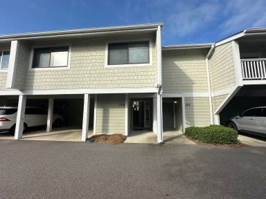 Main picture of 130 Driftwood Ct