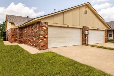 Main picture of 237 Barrett Pl