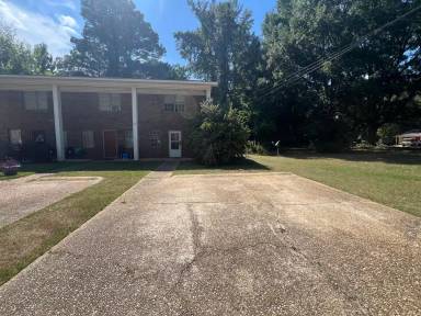 Main picture of 2918 5th Ave