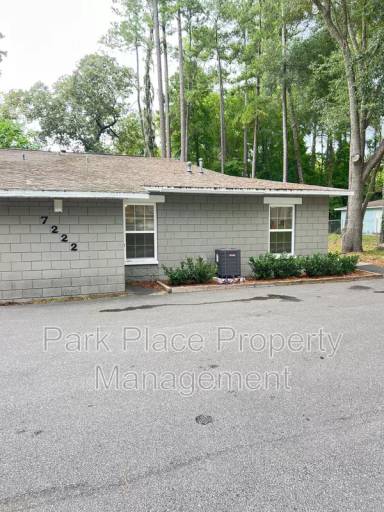 Main picture of 7222 SW 45th Pl