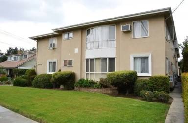 Main picture of 350 Pasadena Ave