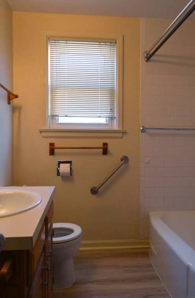 Main picture of 1872 Cedar Pl