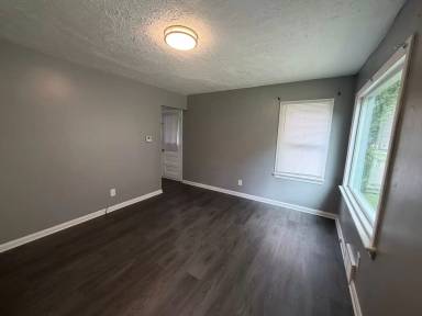 Main picture of 1266 Magnolia Ave